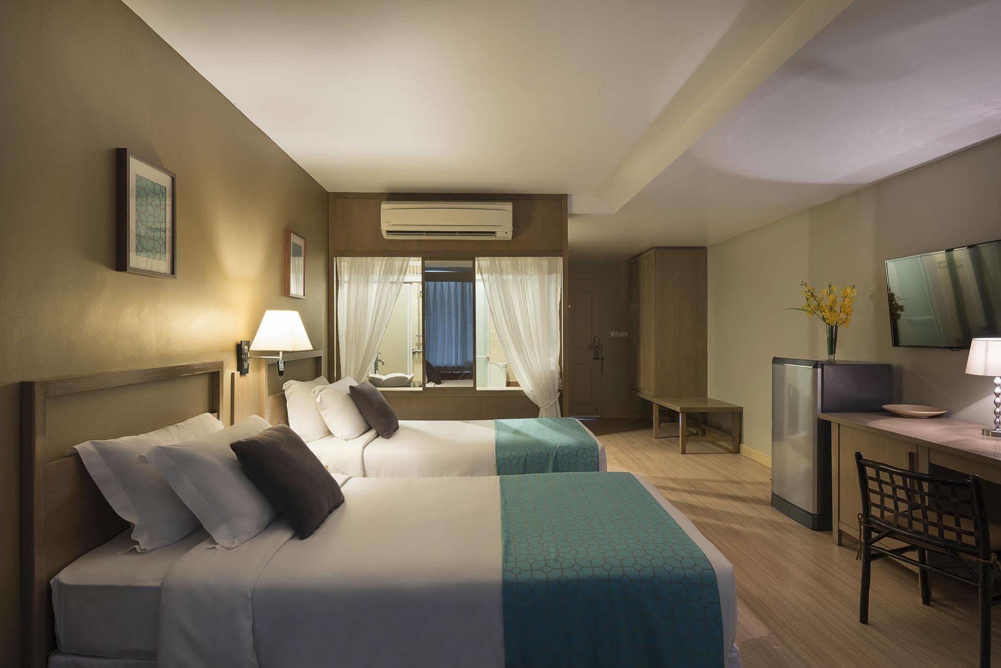 51 Fashion Hotel Хуа Хин Экстерьер фото